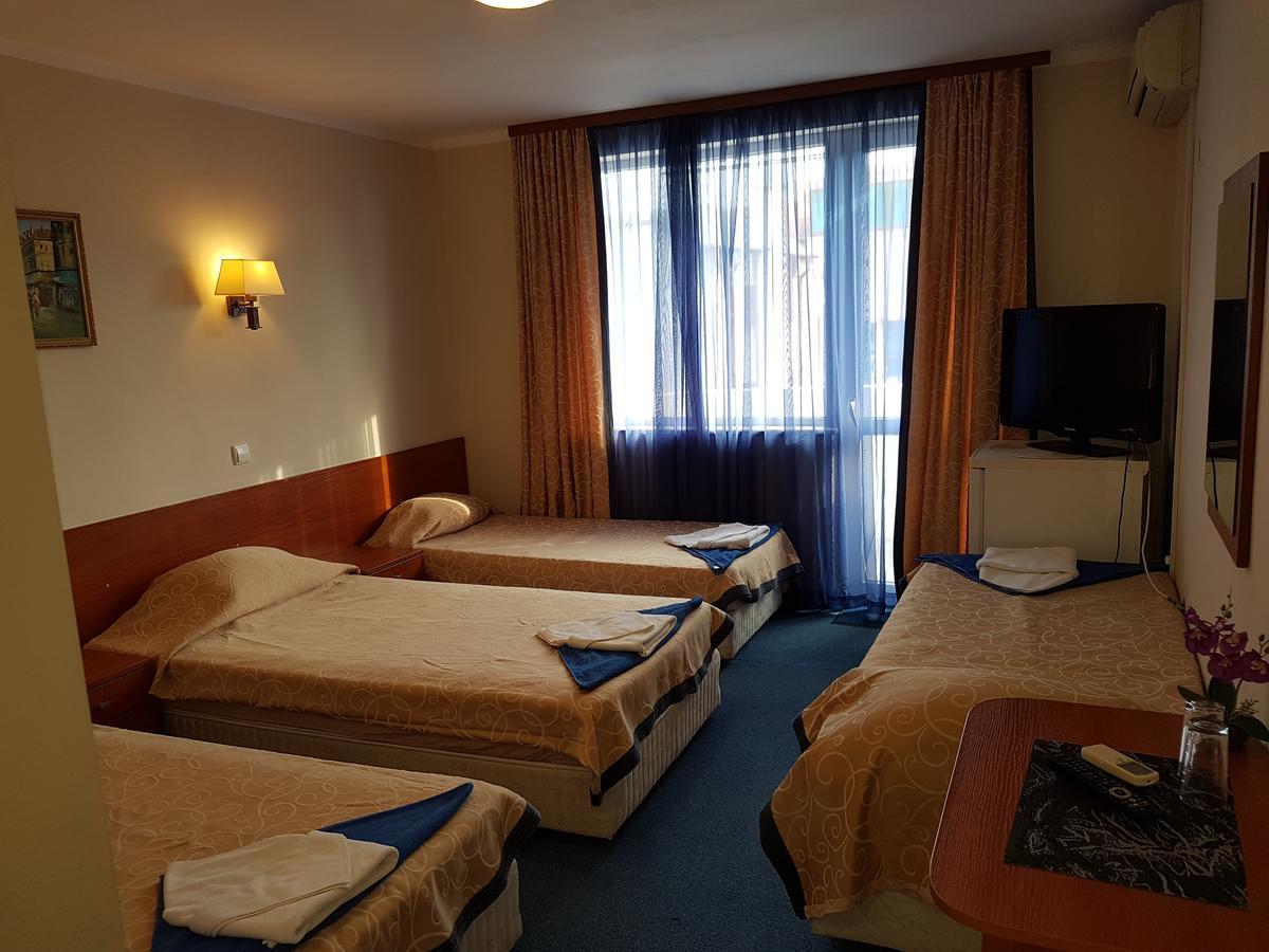 Guest House Markovi Ravda Exterior photo